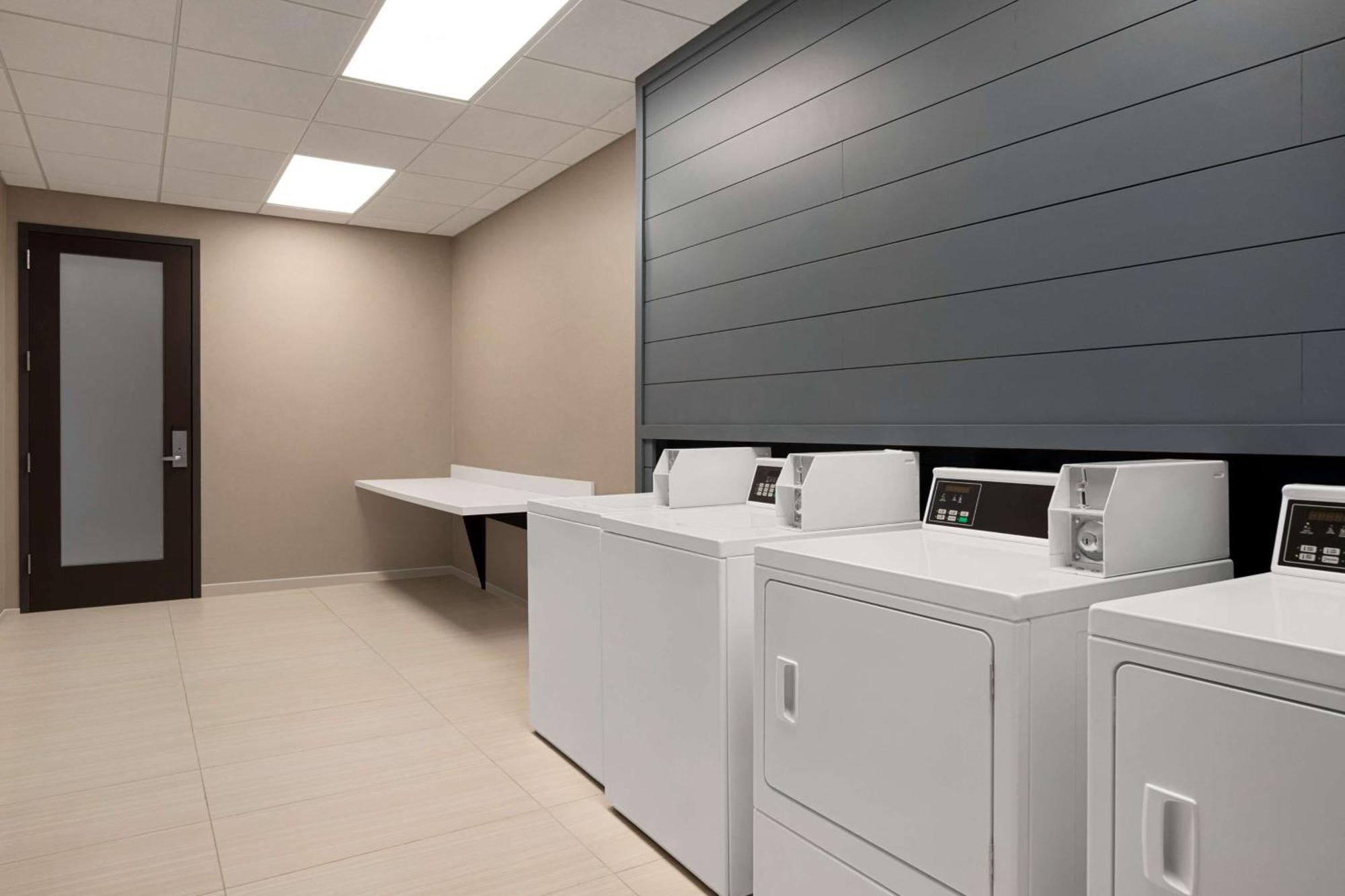 Homewood Suites By Hilton Indianapolis Downtown Iupui Zewnętrze zdjęcie
